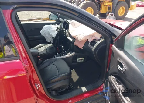 2020 Jeep Compass High Altitude 4X4 из США, поврежденный, VIN 3C4NJDCB3LT254896